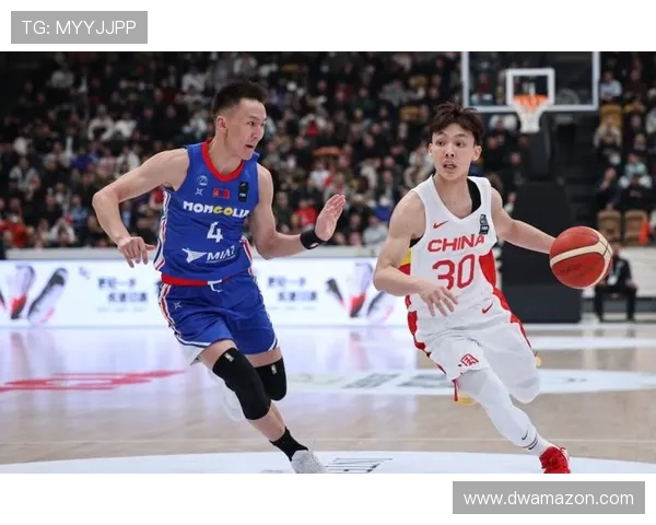 中国男篮与日本男篮精彩对决回放全程回顾与分析