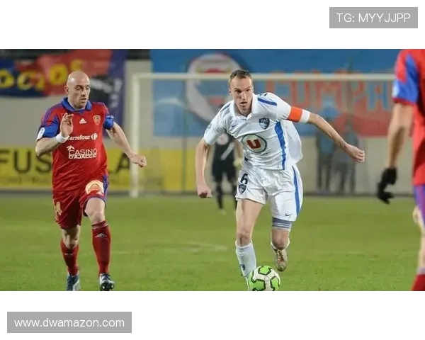 勒阿费尔与巴黎FC激战正酣谁能在法乙赛场中笑到最后