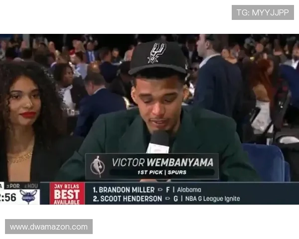 文班亚马法国队首秀狂砍27分击败意大利引发NBA球探热议