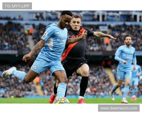 曼彻斯特球队对阵年轻人队的精彩较量即将上演,谁能在赛场上脱颖而出