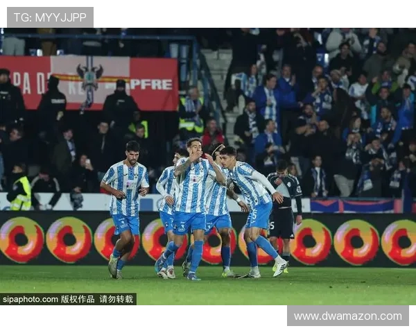 皇马与摩纳哥欧冠对决回顾球迷热议经典瞬间与战术分析