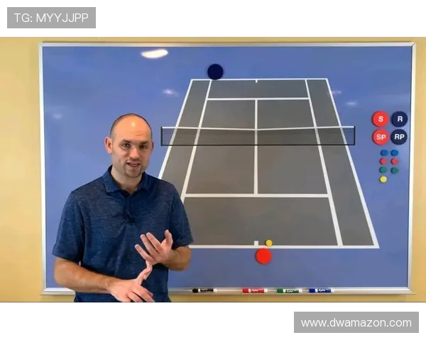 深圳网球队控制打法深度解析与战术应用探讨 深圳网球队控制打法深度解析与战术应用探讨